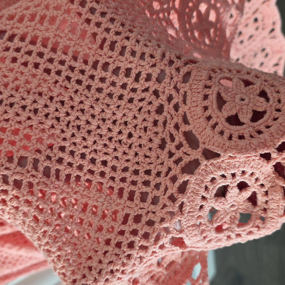 NWT ALLEGRA | Crochet Top L/XL - Picture 7 of 7